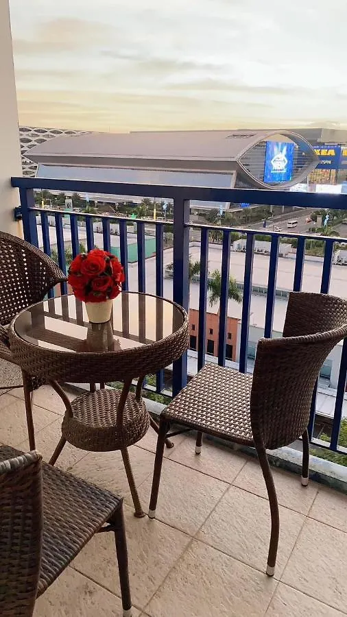 Aparthotel Azenith Staycation At Sea Residences Moa Pasay