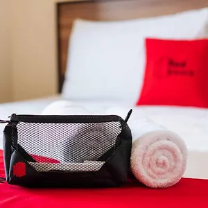 https://reddoorz-shanghai-matina-aplaya.davao-hotels.com